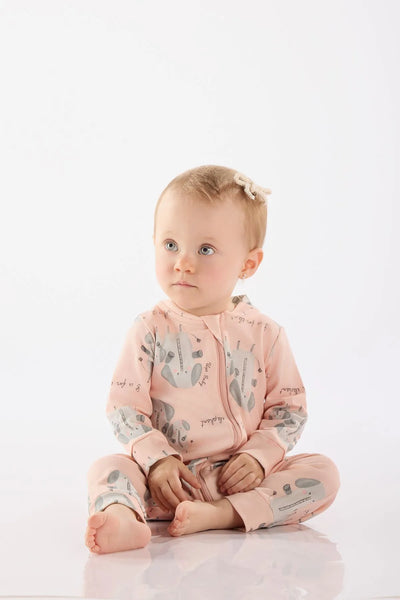 Macacão Estampado para Bebê Menina (Rosa) Up Baby 6-9 meses new