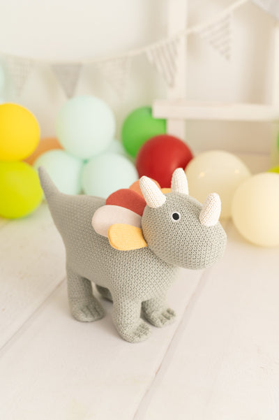 PELUCHE TRICERAPTUS BRUTUSH MINI.