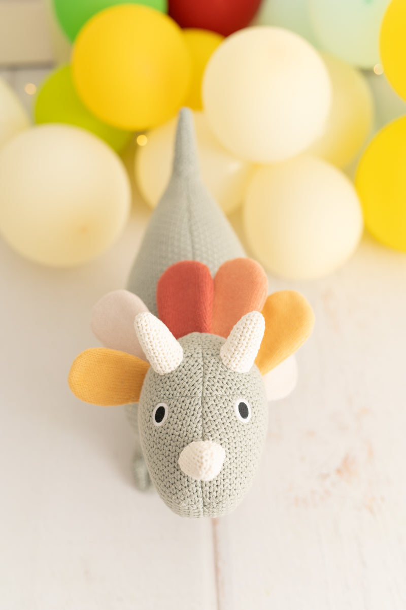 PELUCHE TRICERAPTUS BRUTUSH MINI.