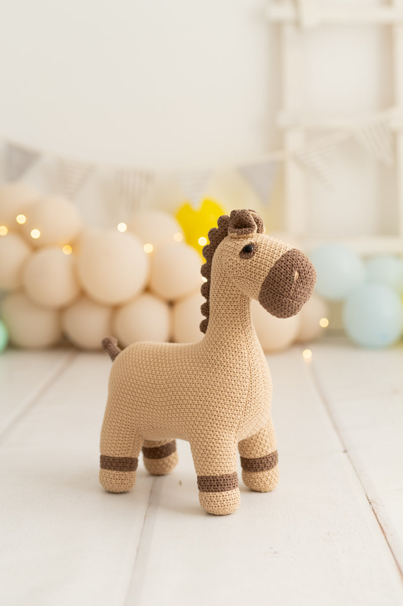 Peluche Amigurumi - Caballo Mini Marrón - Crochetts