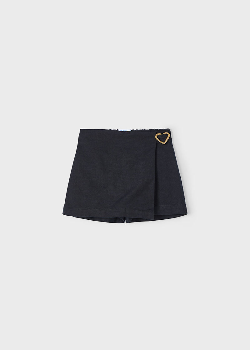 Falda pantalón hebilla corazón niña