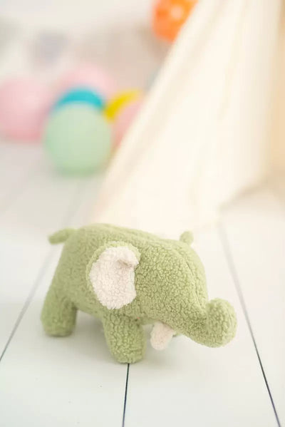 PELUCHE BABY ELEPHANT GREEN